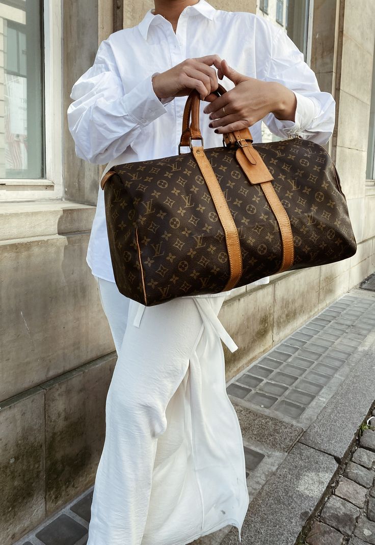 Le sac Keepall de Louis Vuitton un voyageur eternel Sac d occasion