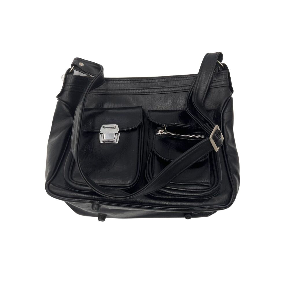 Sac à main en cuir noir avec deux poches à l’avant