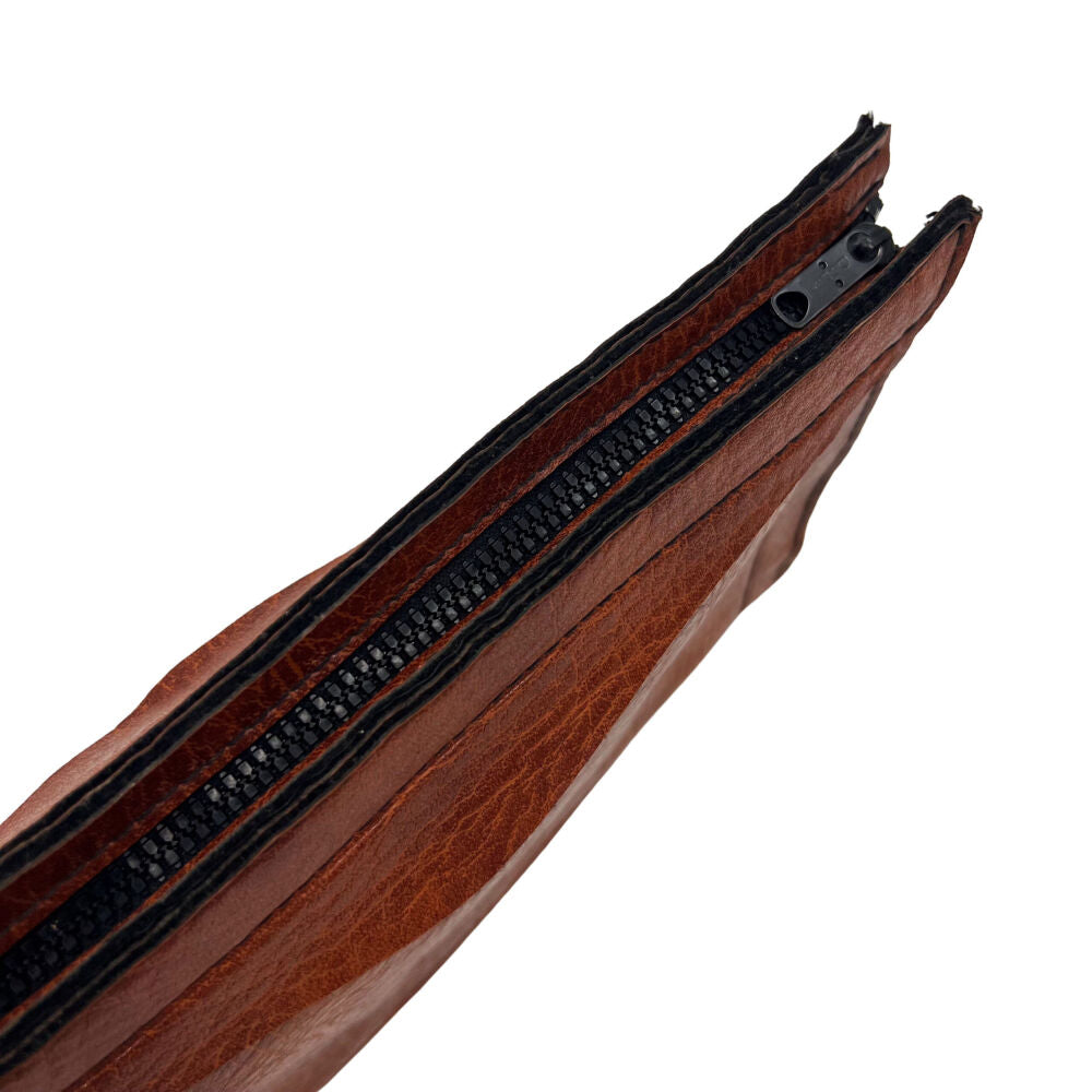 Pochette marron forme rectangulaire