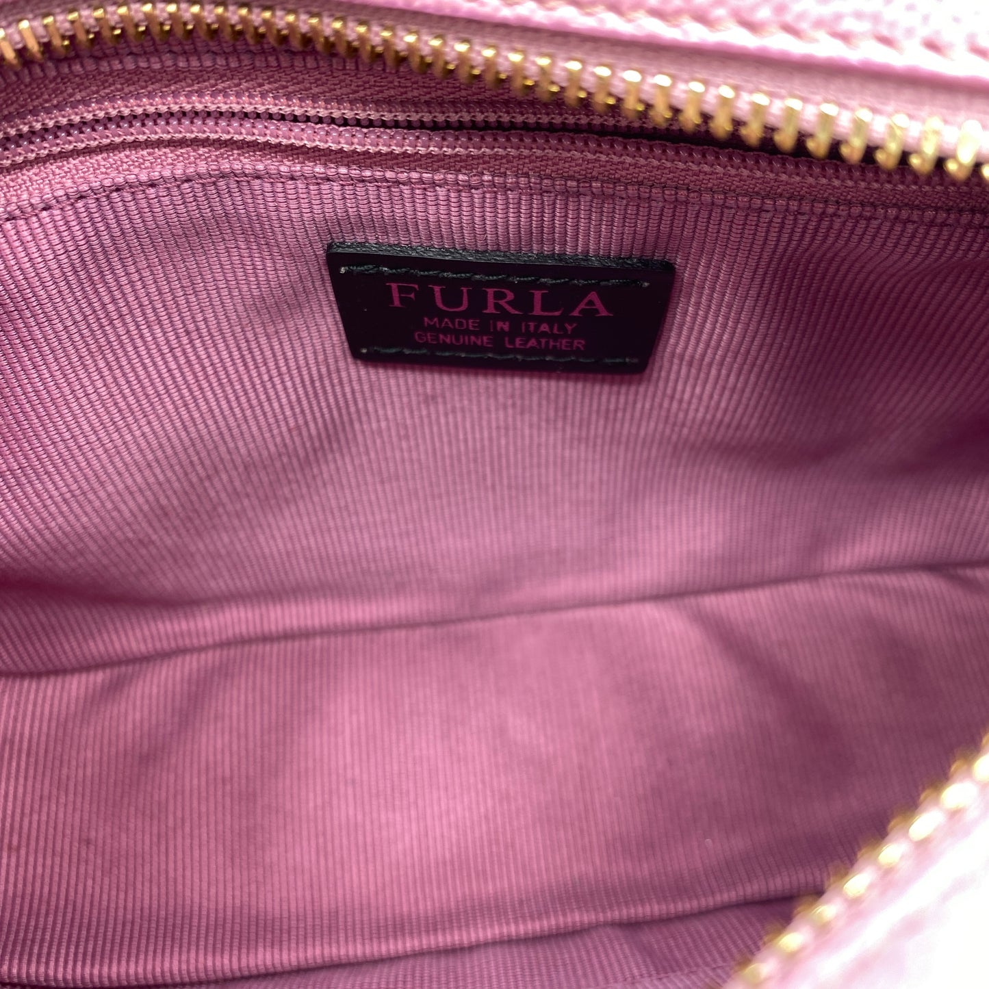 Sac à bandoulière en cuir rose