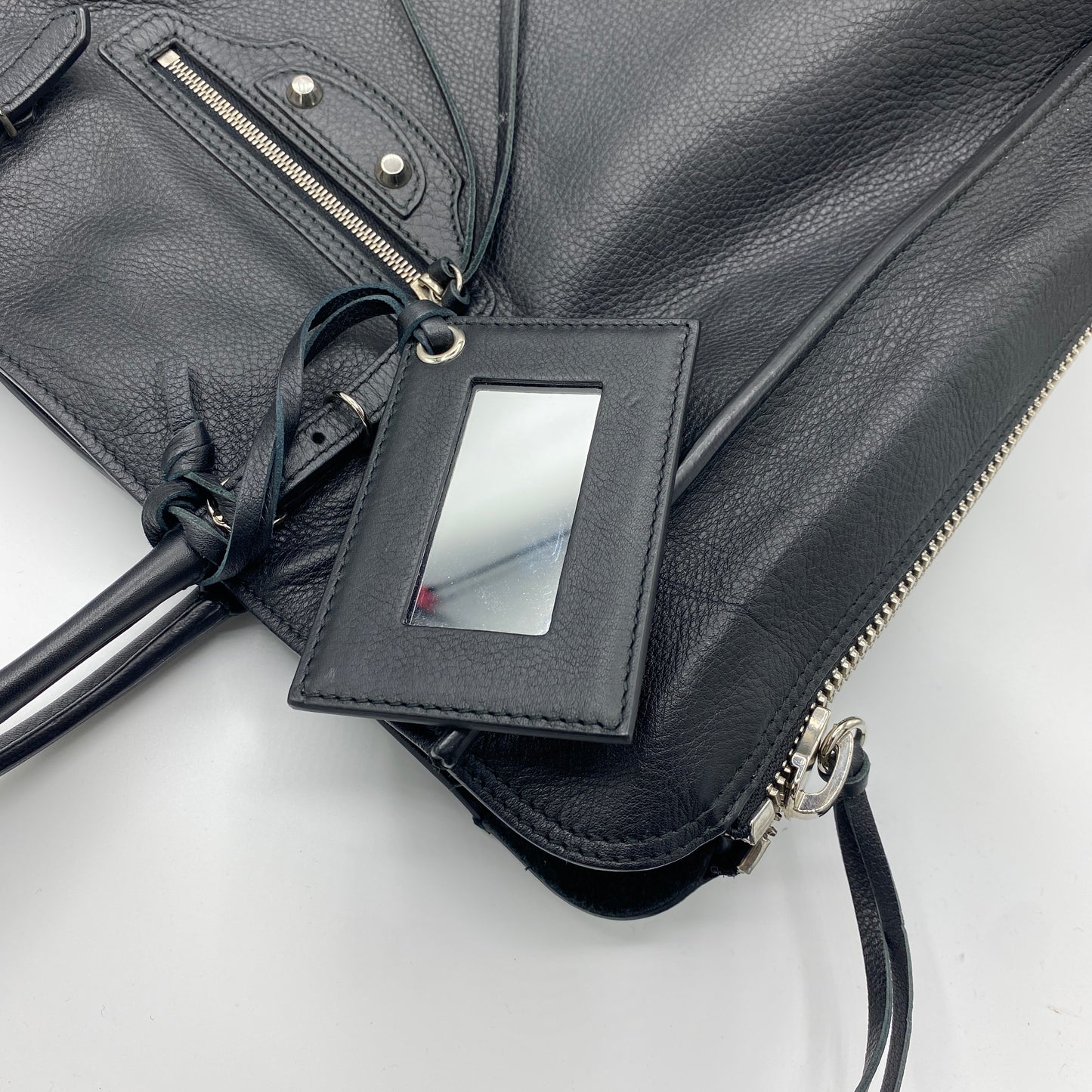 Sac à main Papper en cuir noir