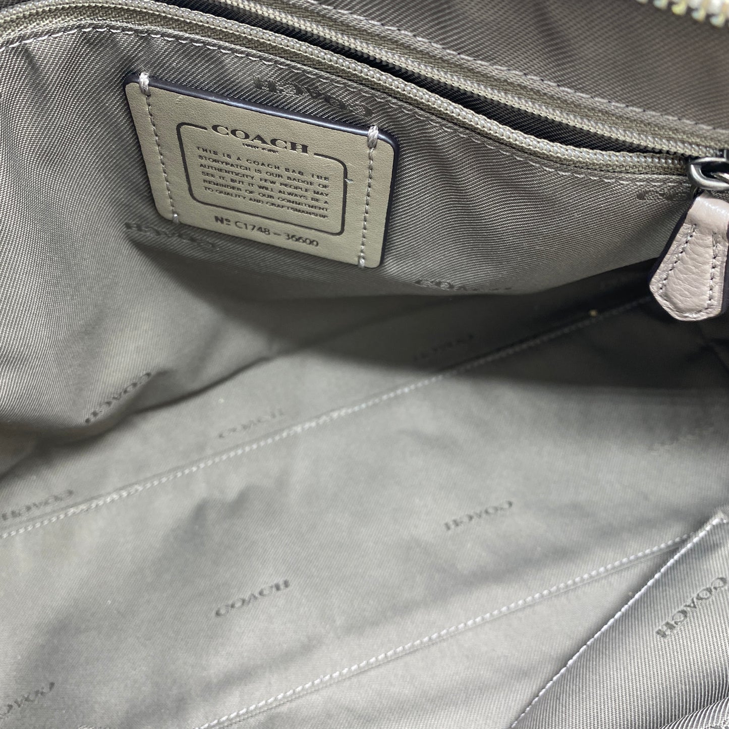 Sac à main en cuir taupe