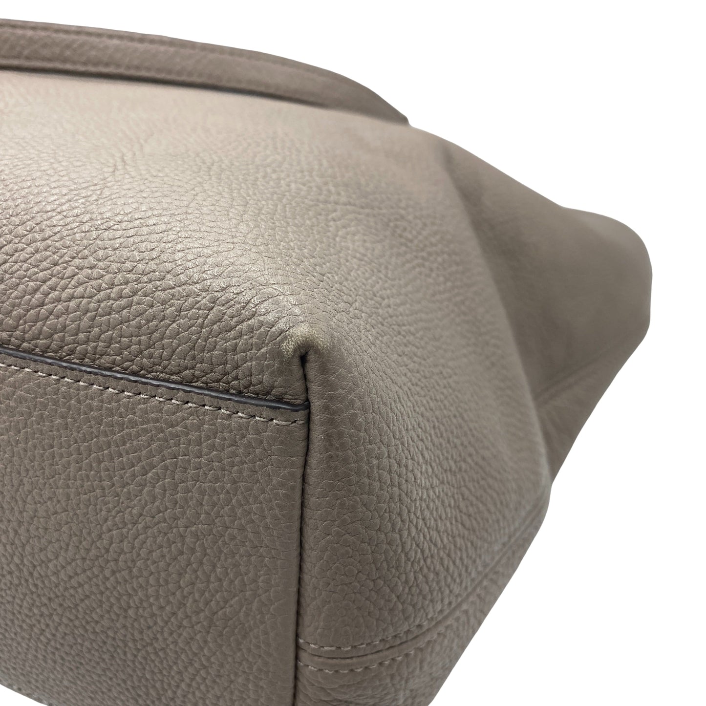 Sac à main en cuir taupe