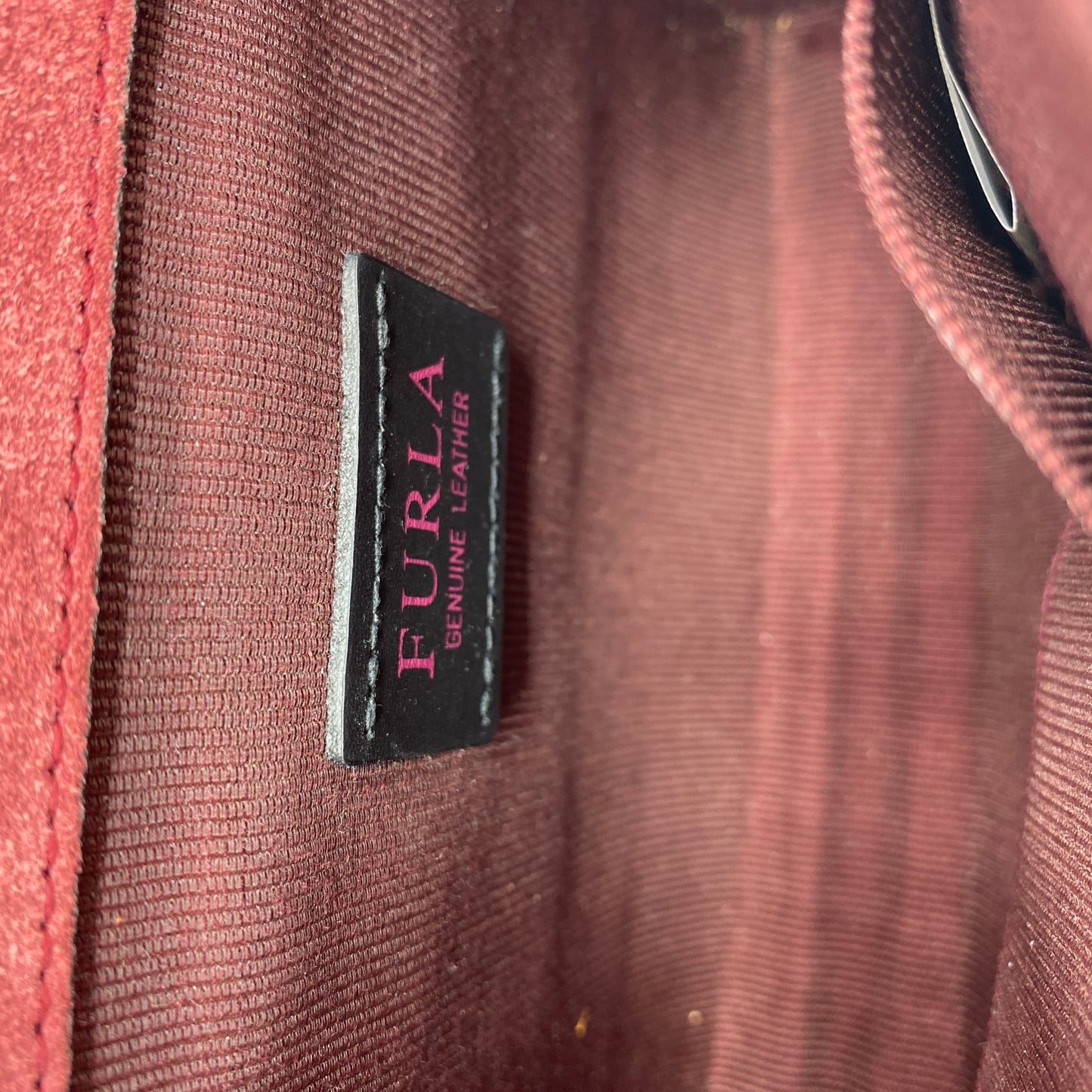 Sac à bandoulière en cuir bordeaux